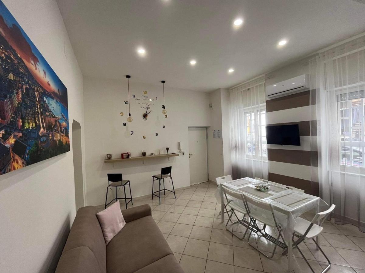 La Maison Di Nonna Tina - Panoramic Suite Neapel Exterior foto